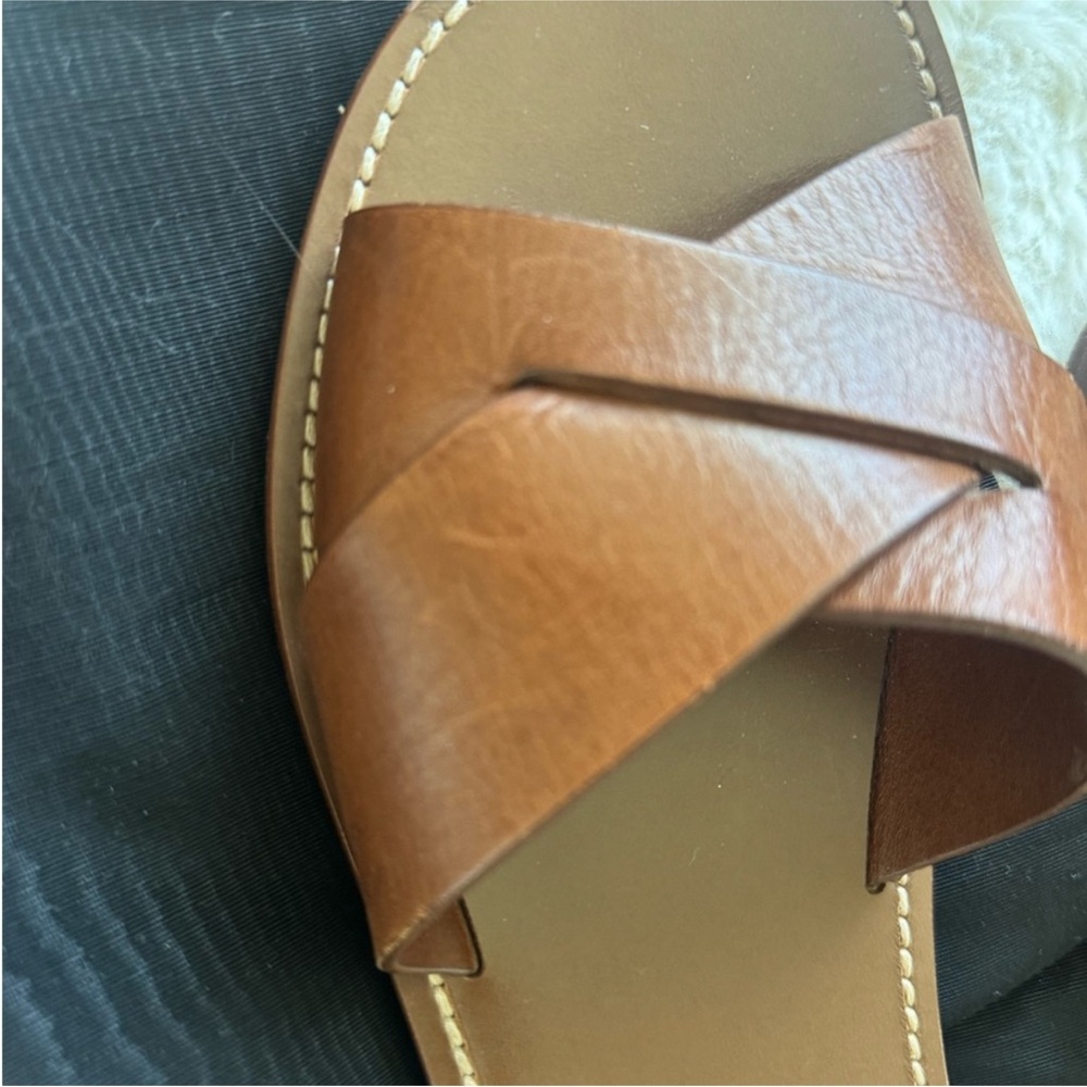 Celine Women's Brown leather Slide Sandals with dust bag and a box. - Picture 4 of 7